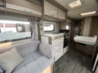 Coachman VIP 575 2023 Layout