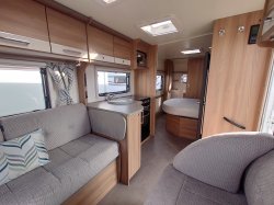 Bailey Pegasus Brindisi 2018 Island Bed