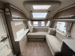 Swift Celebration 850 2020 Rear island bed