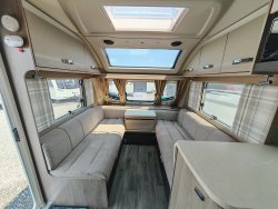 Swift Challenger 560 2025