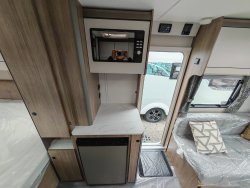 Coachman Acadia 575 2025