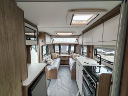 Coachman Acadia 575 2025
