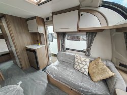 Coachman Acadia 545 2025