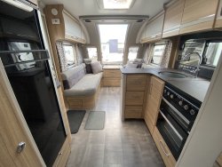 Bailey Alicanto Porto 2023 Rear island bed