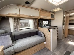 Bailey Alicanto Porto 2023 Rear island bed