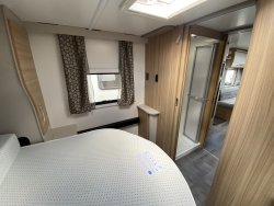 Bailey Alicanto Porto 2023 Rear island bed