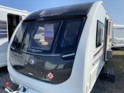 Swift Challenger Hi Style 560 2017 Rear Island Bed