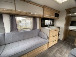 Bailey Unicorn Pamplona 2022 Rear Island Bed