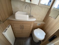 Bailey Unicorn Pamplona 2022 Rear Island Bed