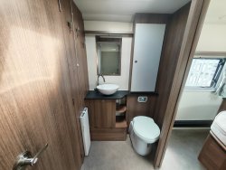 Bailey Unicorn Pamplona 2018 Rear Island Bed