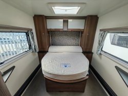 Bailey Unicorn Pamplona 2018 Rear Island Bed