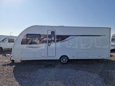 Swift Challenger Hi Style 580 2018 Island Bed
